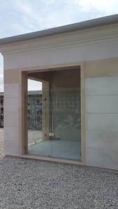 porte vetro cappella di famiglia cappella funeraria toba di famiglia treviso pordenone udine  (13) 